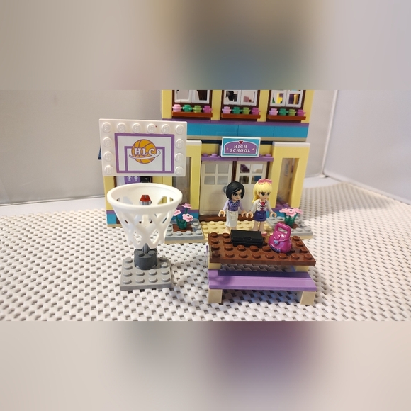  Friends 41005 Heartlake High School Building Set